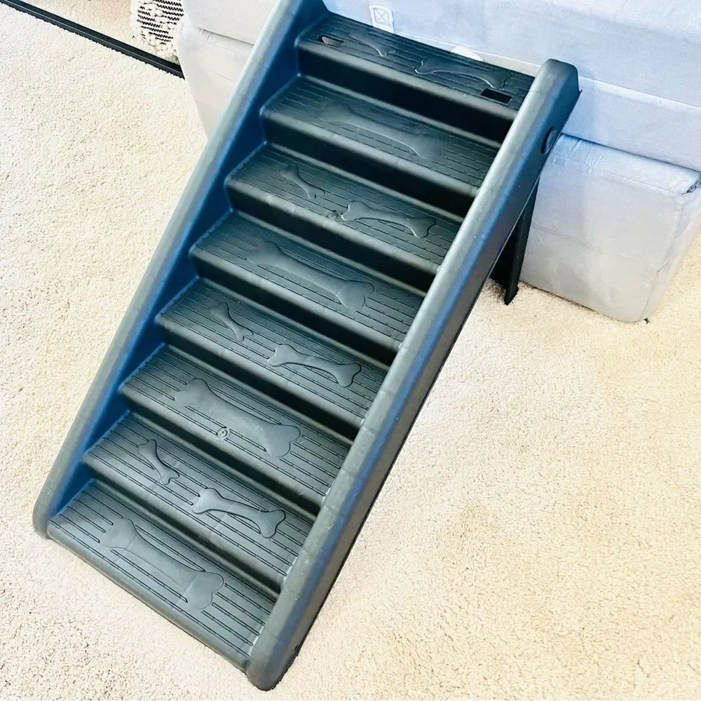 Yescare Collapsible Free-Standing Ramp for Pets, Black, NEW